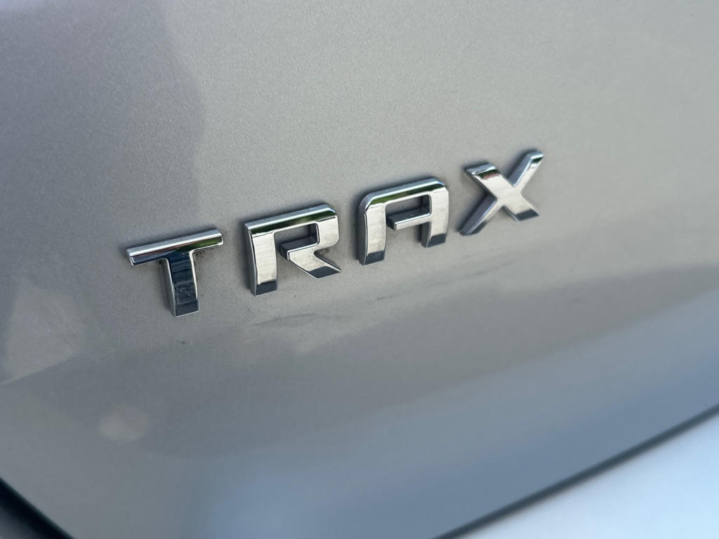 Vehicle image 35 of 38