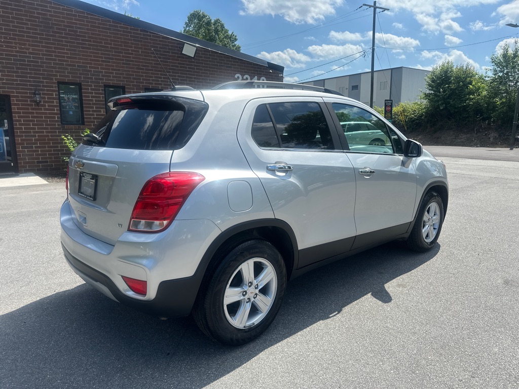 Vehicle image 6 of 38