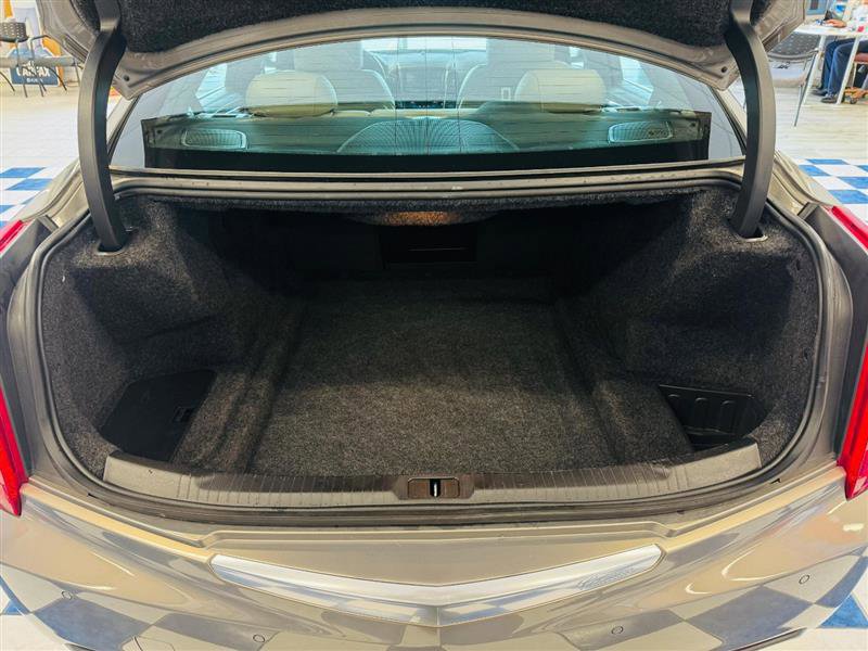 2017 Cadillac ATS Luxury Image 8 of 32