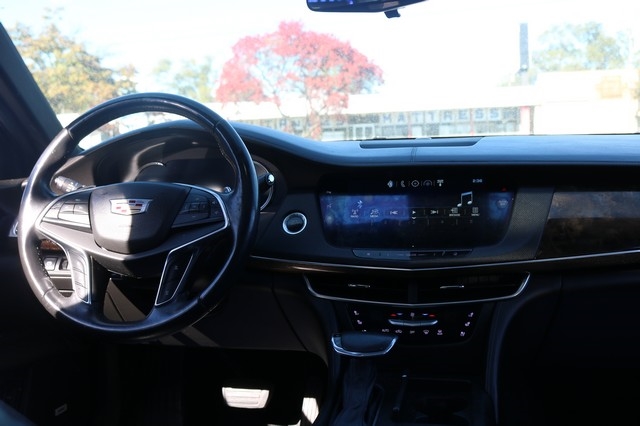 2017 Cadillac CT6 Premium Luxury Image 12 of 18