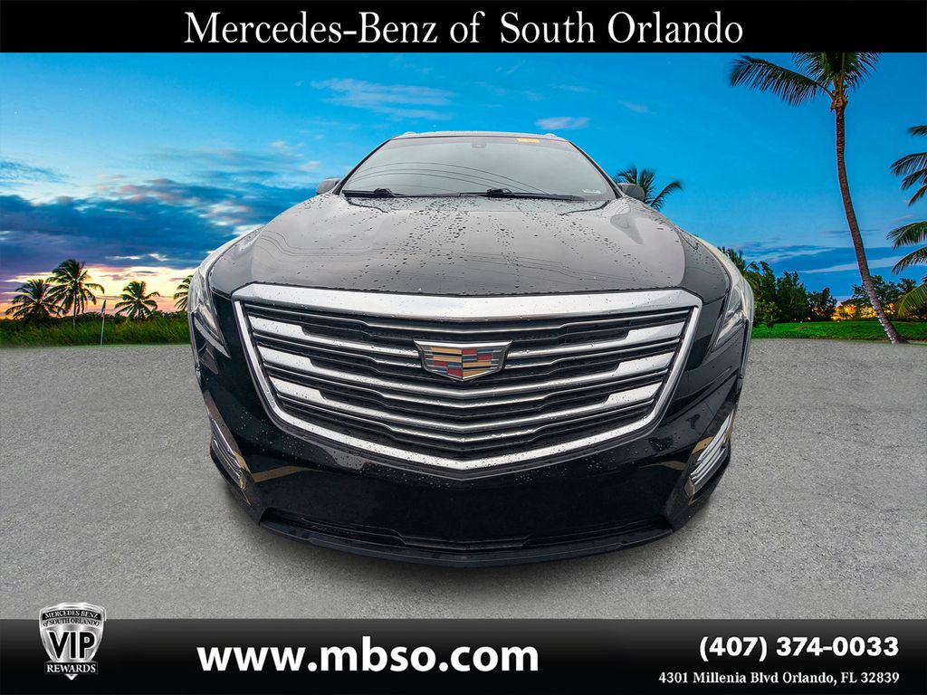 2017 Cadillac XT5 Base Image 16 of 26