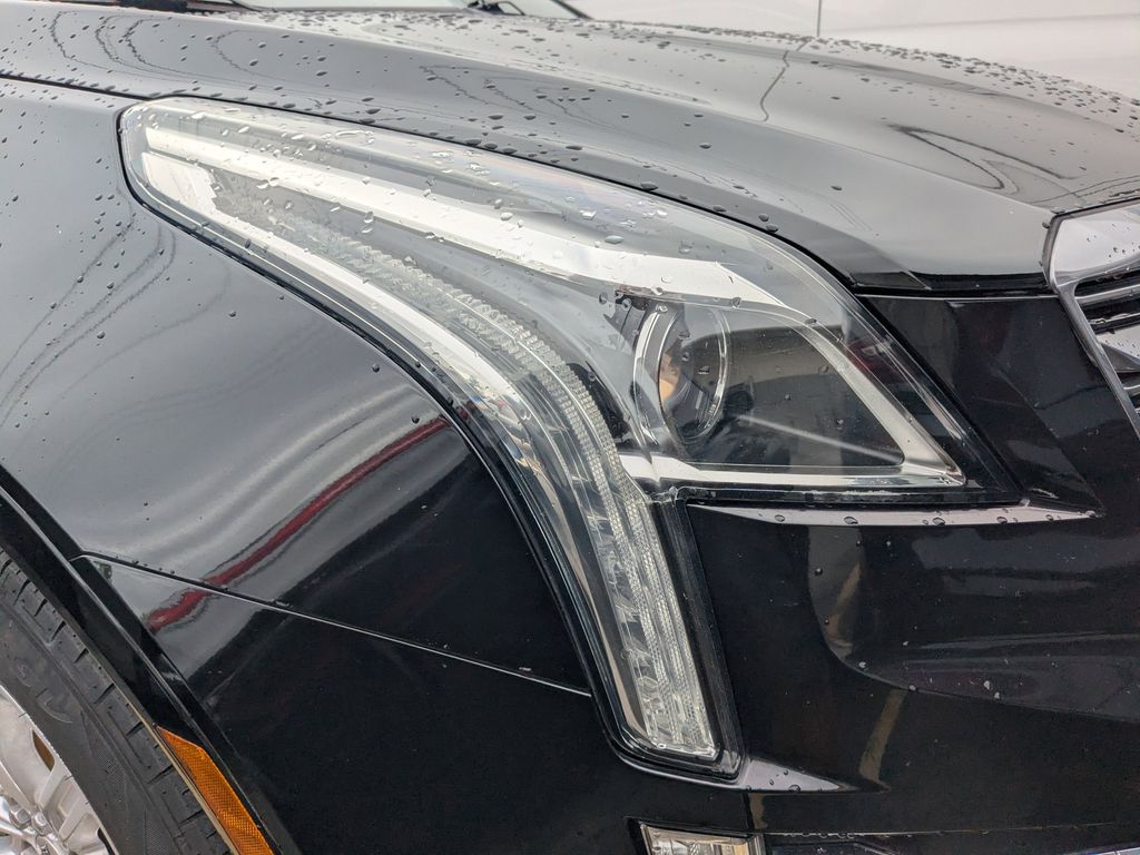 2017 Cadillac XT5 Base Image 22 of 26