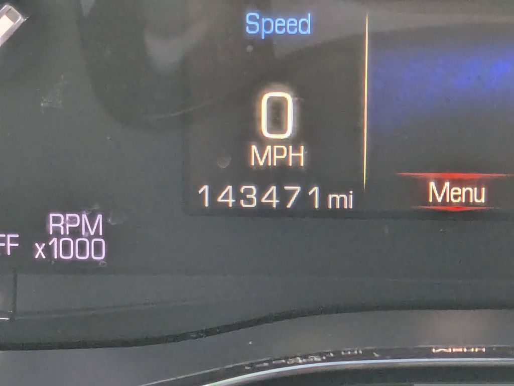 2017 Cadillac XT5 Base Image 12 of 26