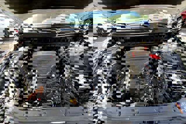 Vehicle image 12 of 32