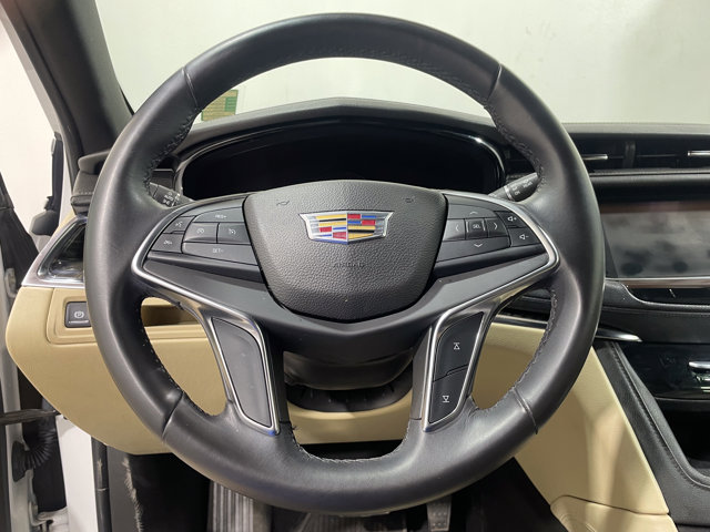 Vehicle image 16 of 27