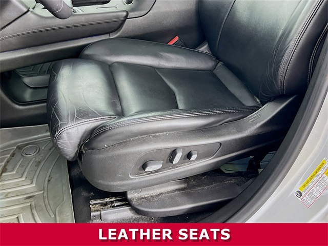 Vehicle image 9 of 37