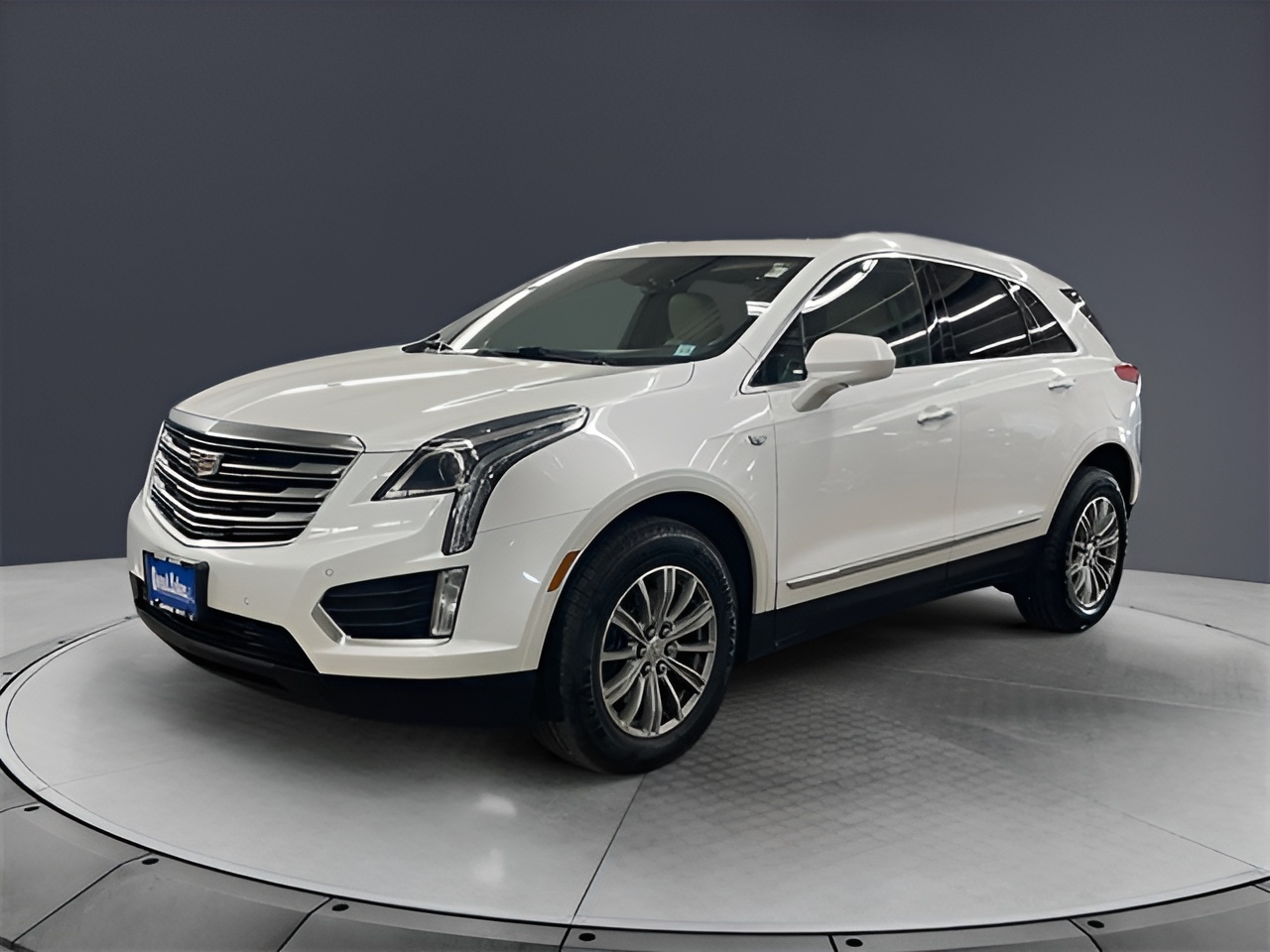 Vehicle image 17 of 24