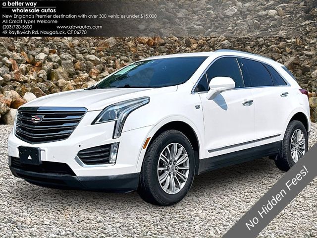 2017 Cadillac XT5 Luxury Image 1 of 32
