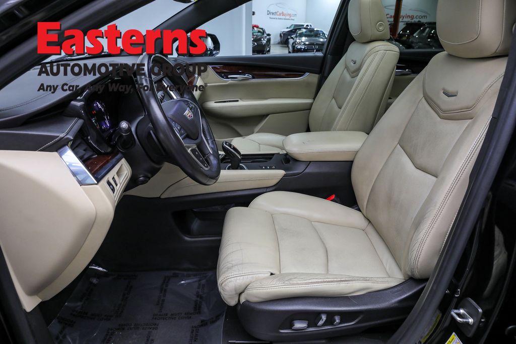 2017 Cadillac XT5 Luxury Image 46 of 65