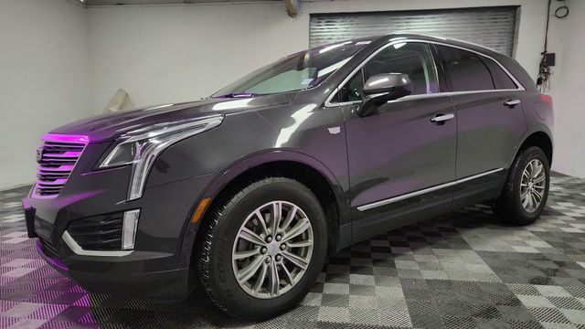 2017 Cadillac XT5 Luxury Image 1 of 26