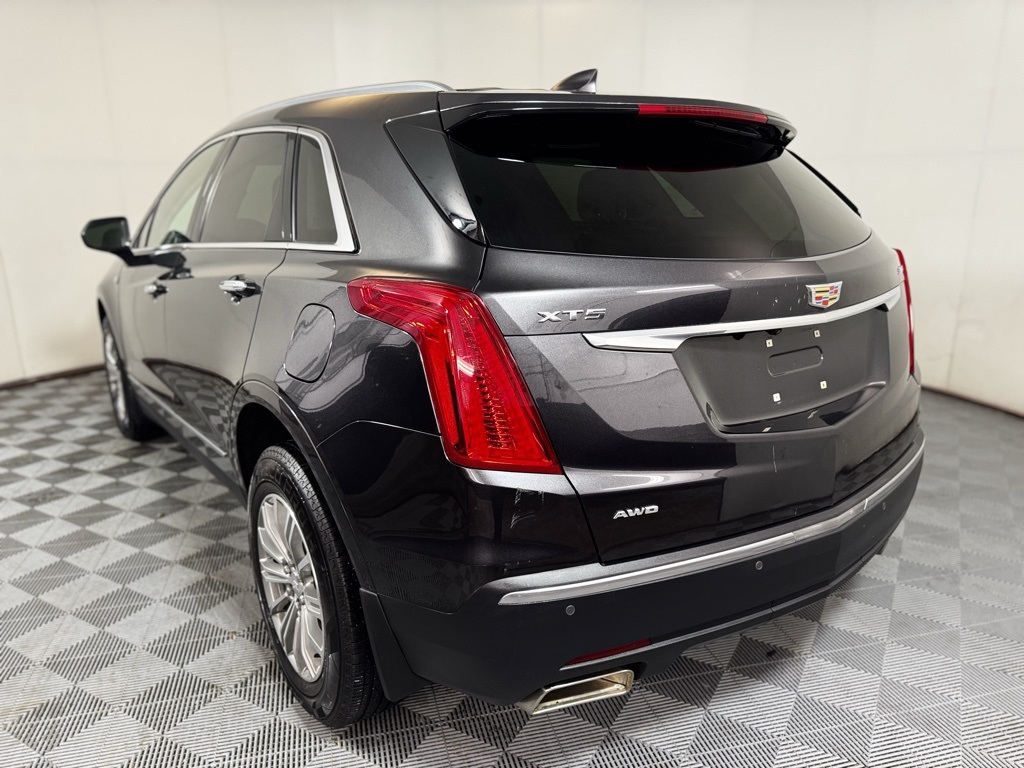 Vehicle image 6 of 25