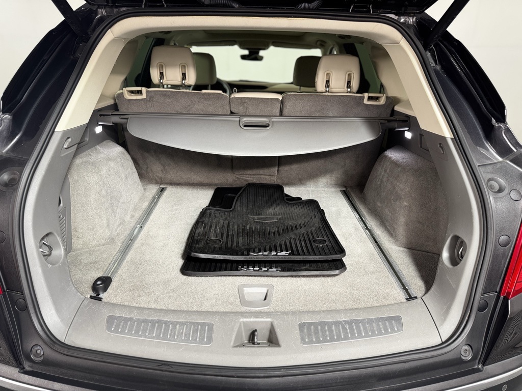Vehicle image 9 of 25