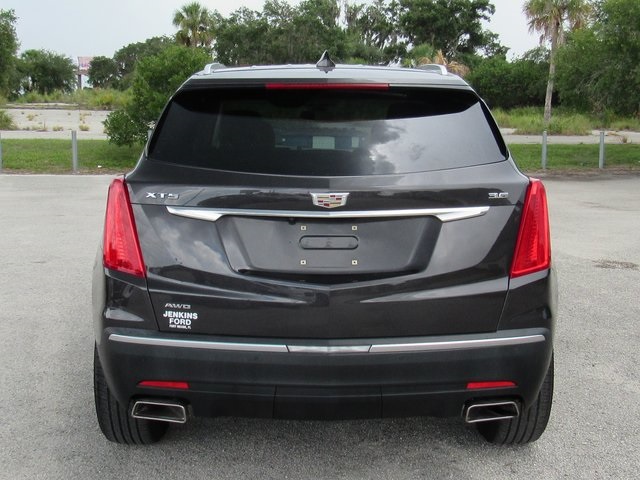 Vehicle image 13 of 51