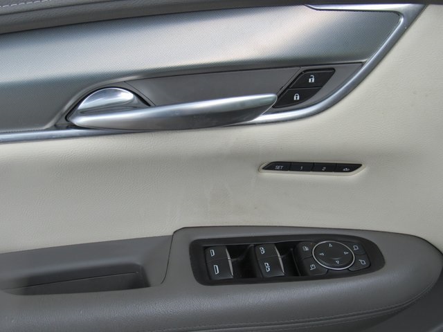 Vehicle image 30 of 51