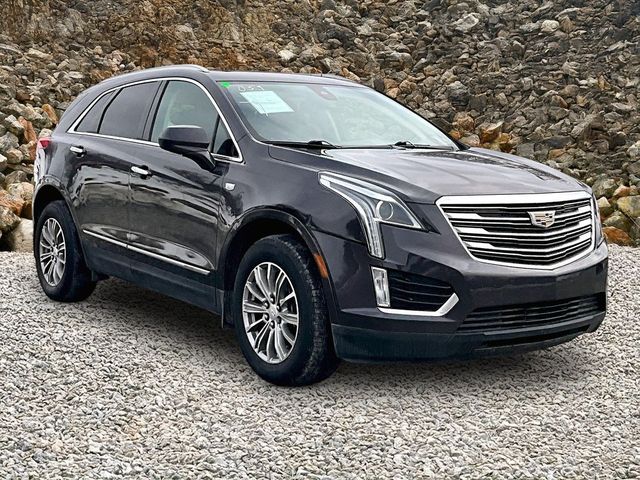 2017 Cadillac XT5 Luxury Image 3 of 31
