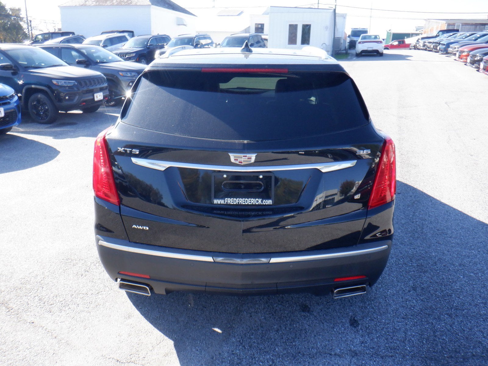Vehicle image 6 of 40