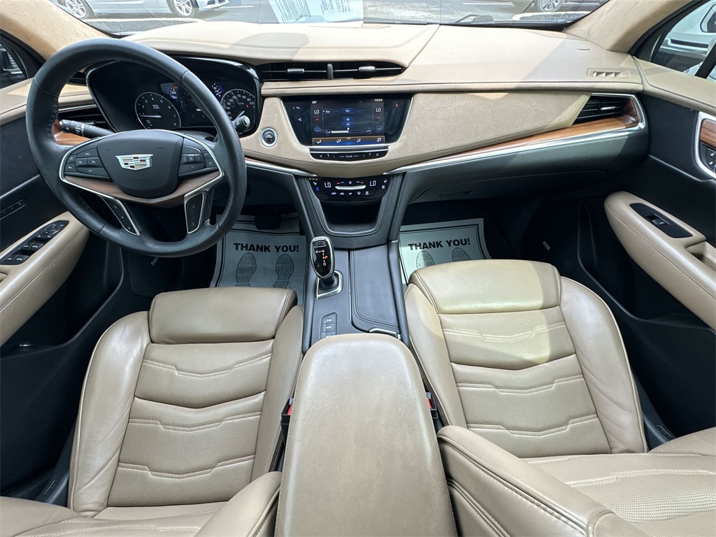 Vehicle image 20 of 26