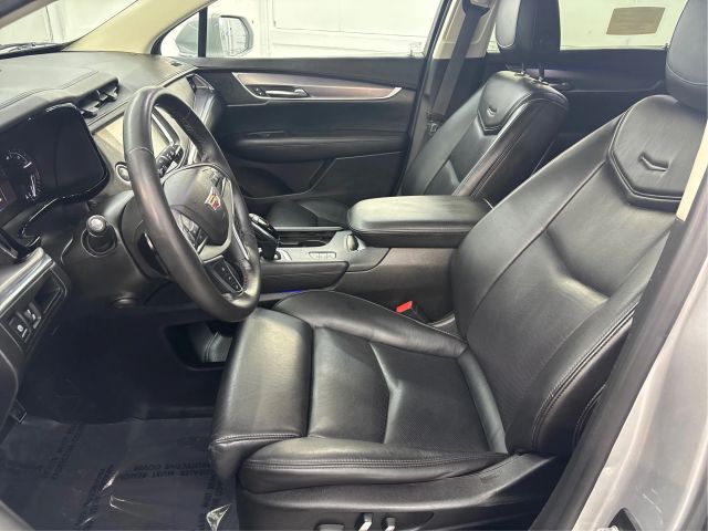 2017 Cadillac XT5 Premium Luxury Image 15 of 48