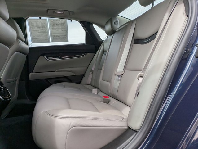 Vehicle image 14 of 35