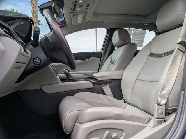 Vehicle image 21 of 35