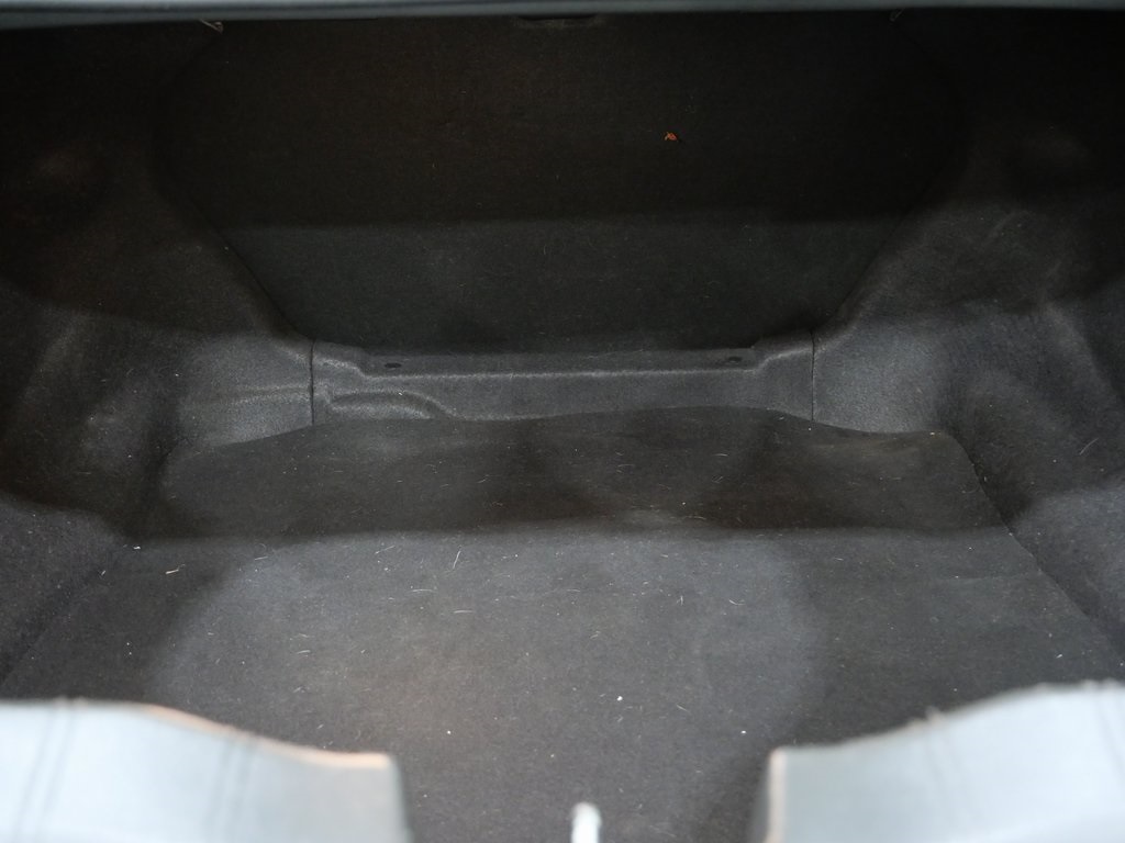 2017 Chevrolet Camaro 1LT Image 10 of 25