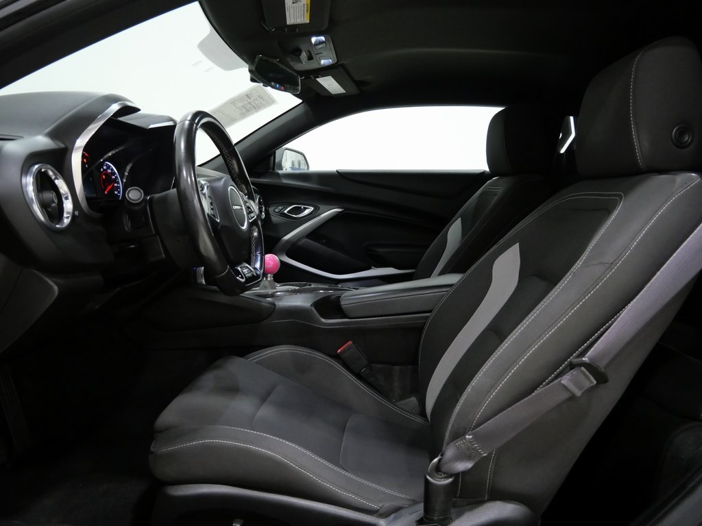 2017 Chevrolet Camaro 1LT Image 23 of 25