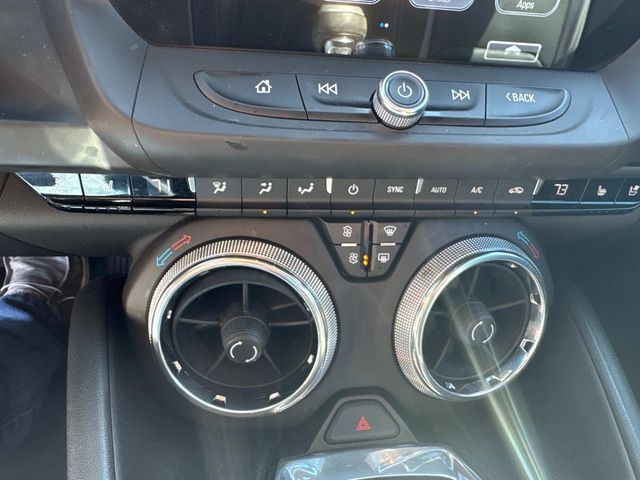 Vehicle image 29 of 33