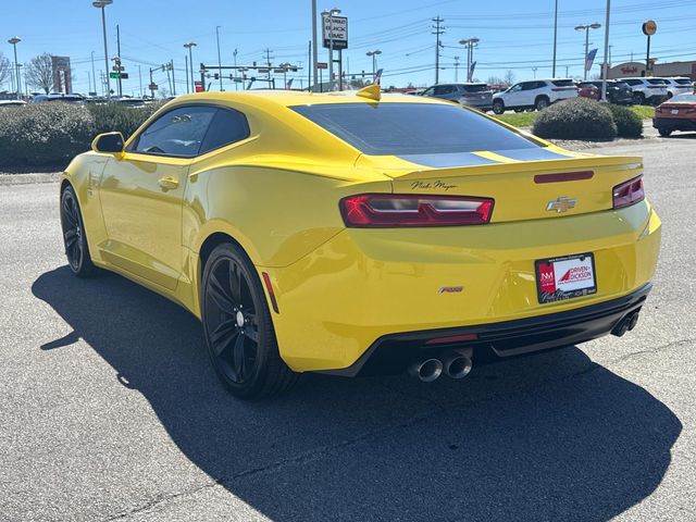 Vehicle image 8 of 33