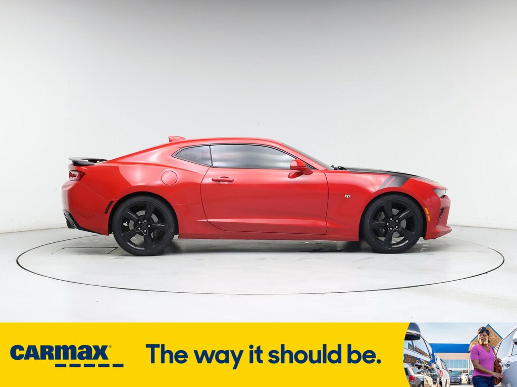 Vehicle image 4 of 28