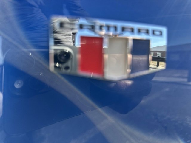 Vehicle image 11 of 33