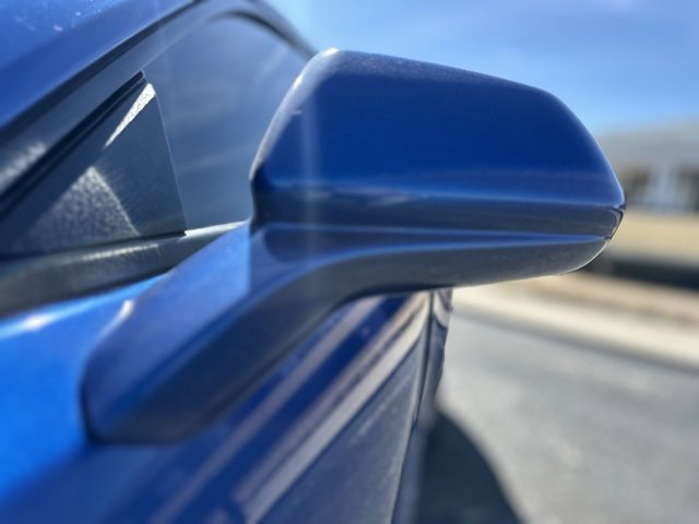 Vehicle image 9 of 33