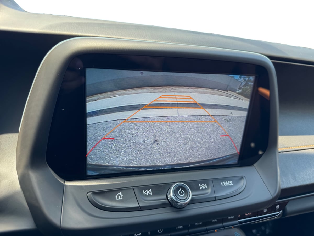 Vehicle image 20 of 22