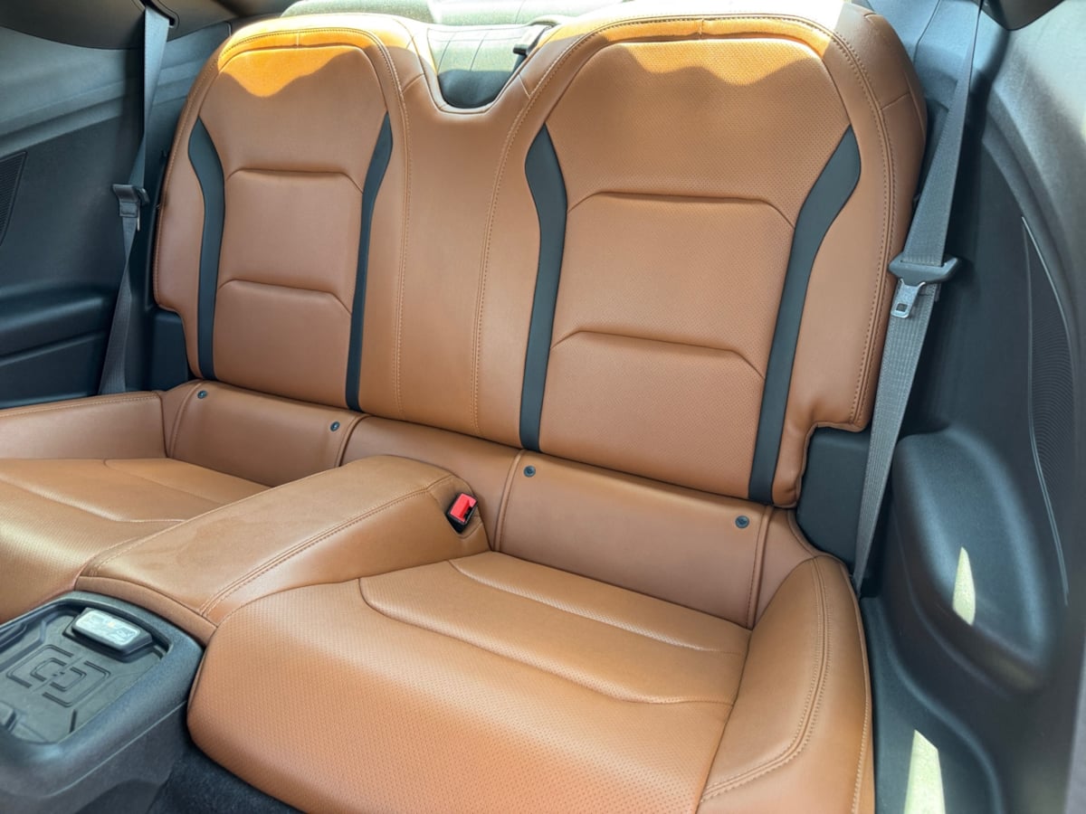 Vehicle image 13 of 22
