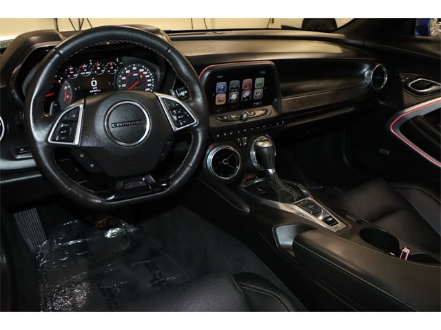 Vehicle image 17 of 29
