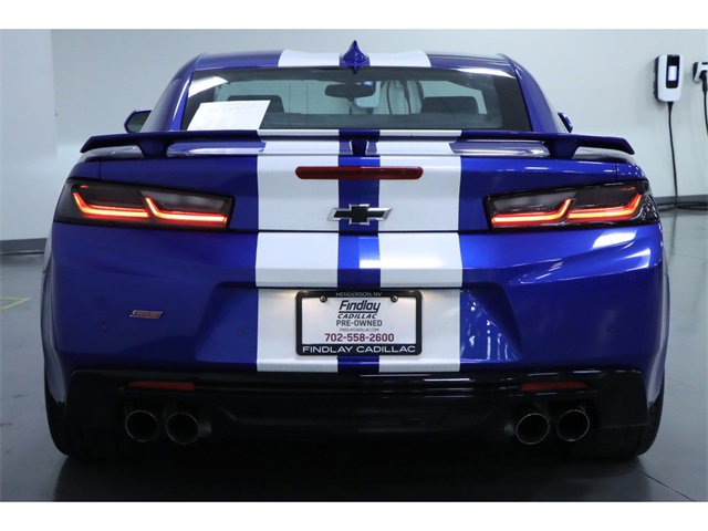 Vehicle image 8 of 29
