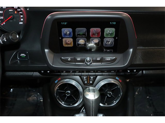 Vehicle image 26 of 29