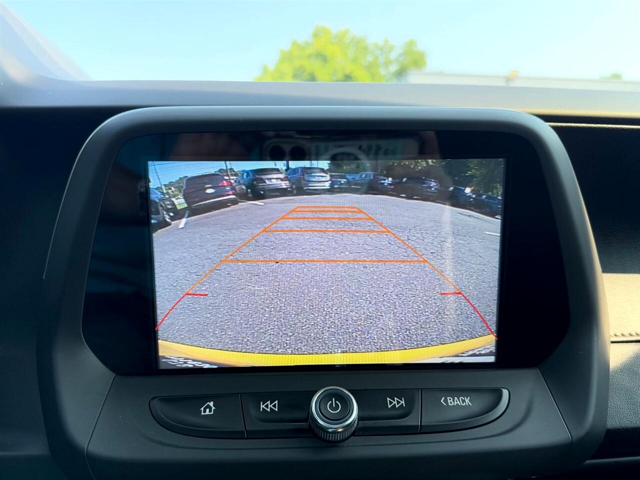 Vehicle image 20 of 34