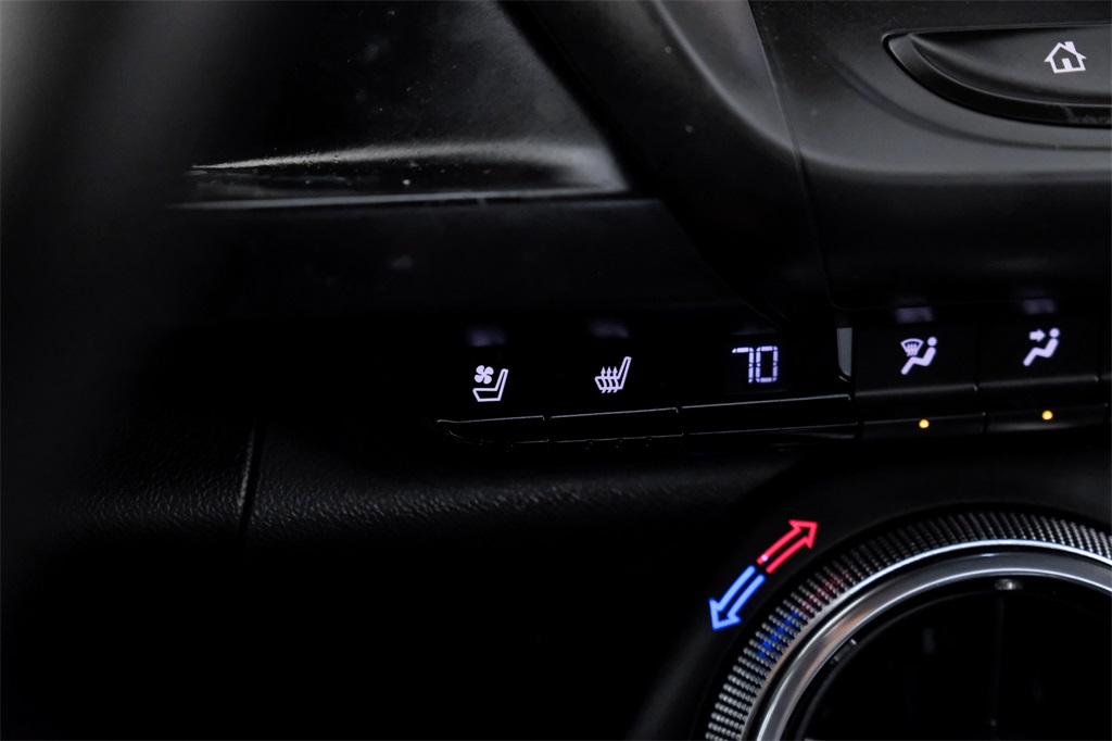 Vehicle image 22 of 53