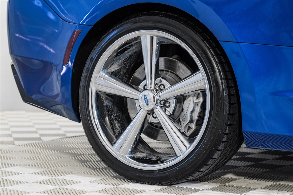 Vehicle image 51 of 53