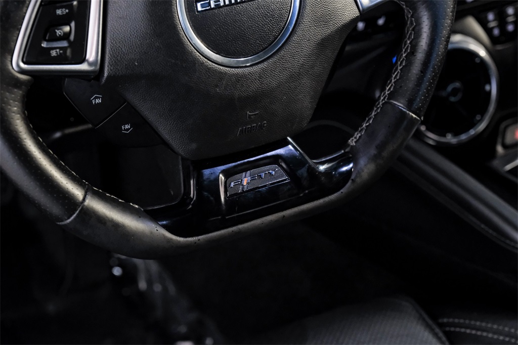 Vehicle image 16 of 53