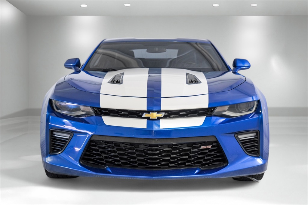 Vehicle image 3 of 53