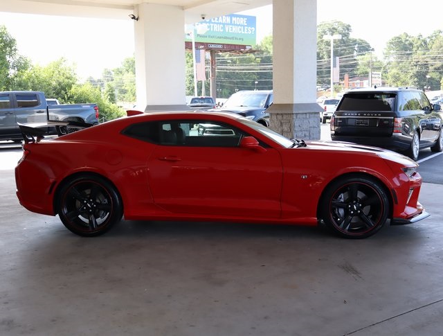 Vehicle image 4 of 48