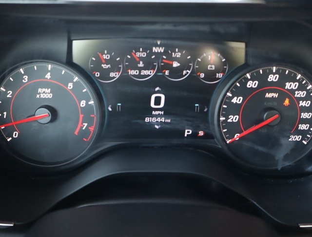 Vehicle image 21 of 48