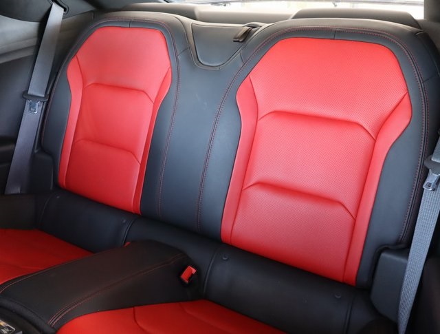 Vehicle image 15 of 48