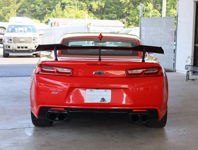 Vehicle image 6 of 48