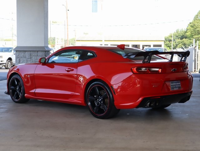 Vehicle image 7 of 48