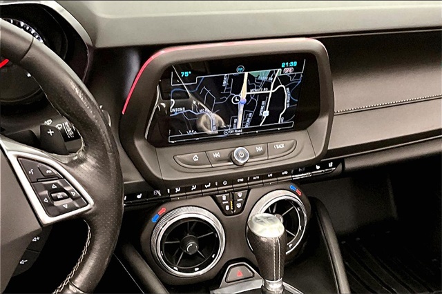 2017 Chevrolet Camaro 2SS Image 23 of 35