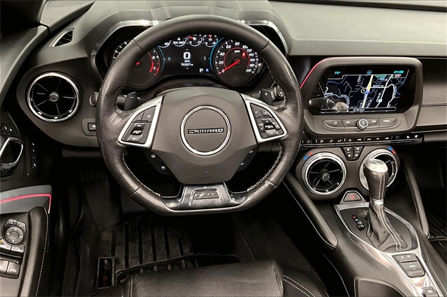 2017 Chevrolet Camaro 2SS Image 14 of 35