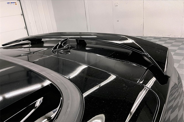 2017 Chevrolet Camaro 2SS Image 15 of 35