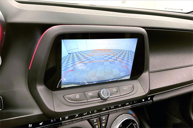 2017 Chevrolet Camaro 2SS Image 20 of 35